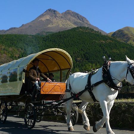 Hotel Housenkaku Beppu Exteriör bild