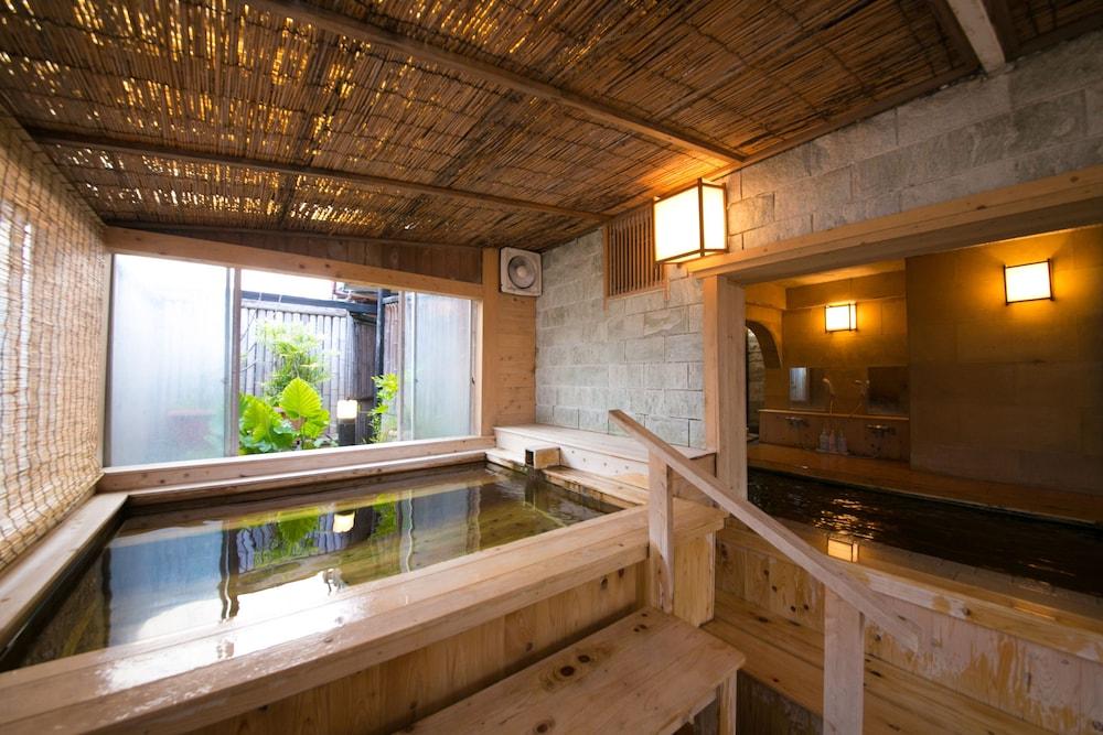 Hotel Housenkaku Beppu Exteriör bild