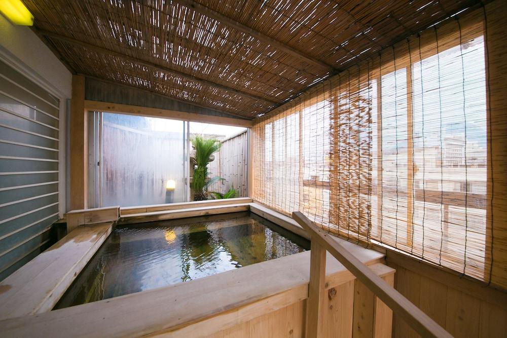 Hotel Housenkaku Beppu Exteriör bild