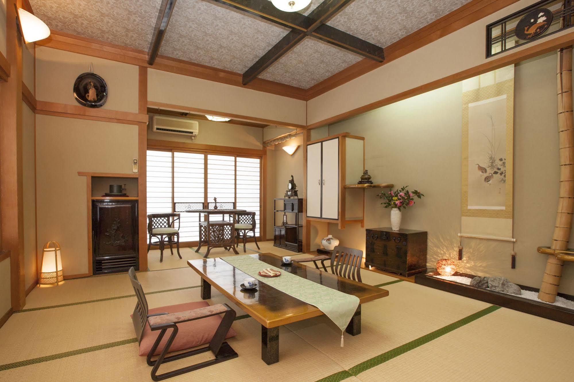 Hotel Housenkaku Beppu Exteriör bild